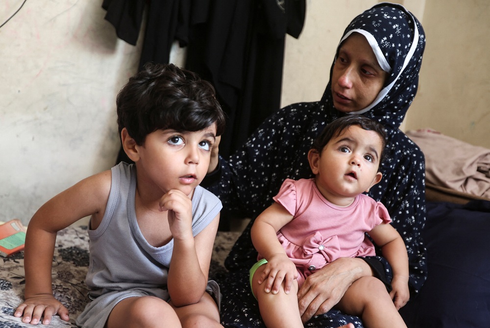 cancer patient Khuloud Abu Sahmoud reuters.JPG