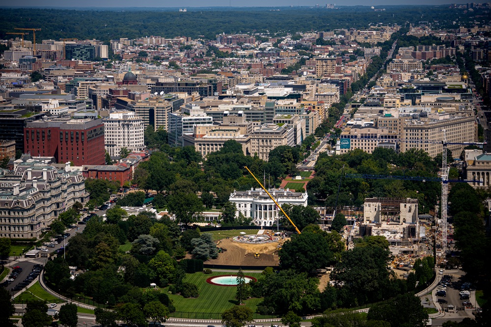 White House construction afp.jpg