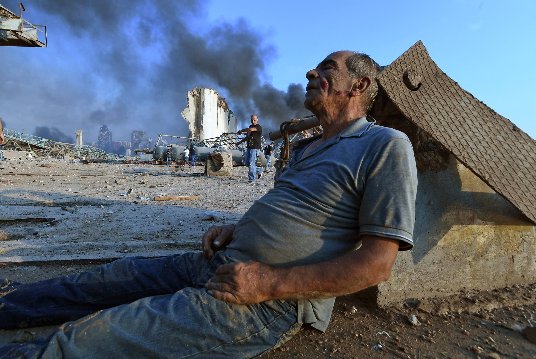AFP__20200805__1WA7GF__v10__MidRes__TopshotLebanonBlast.jpg