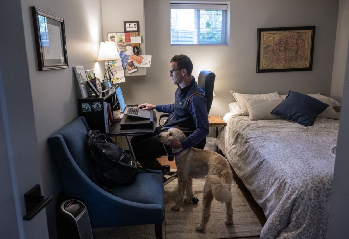 AFP__20230610__33GA8BQ__v1__MidRes__UsEconomyEmployment.jpg