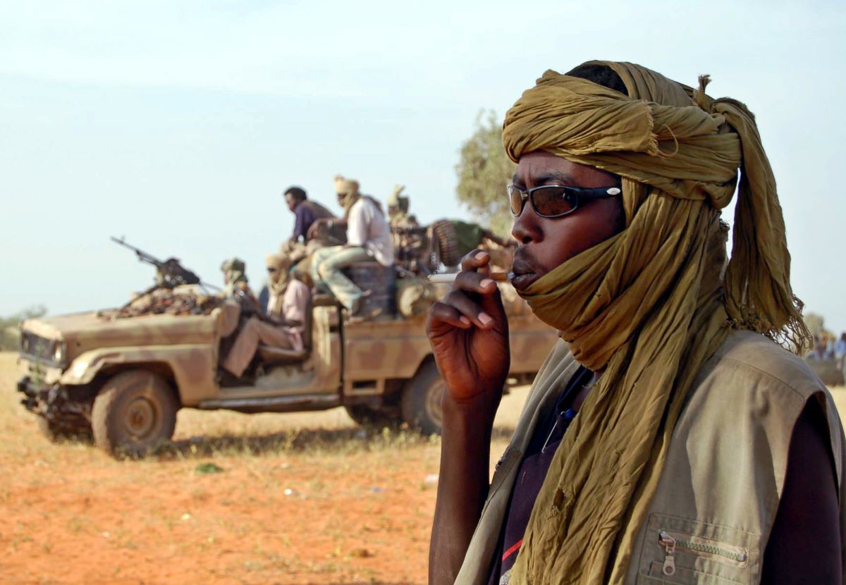 2005-10-29T120000Z_1045720742_RP2DSFHVIFAC_RTRMADP_3_SUDAN.JPG