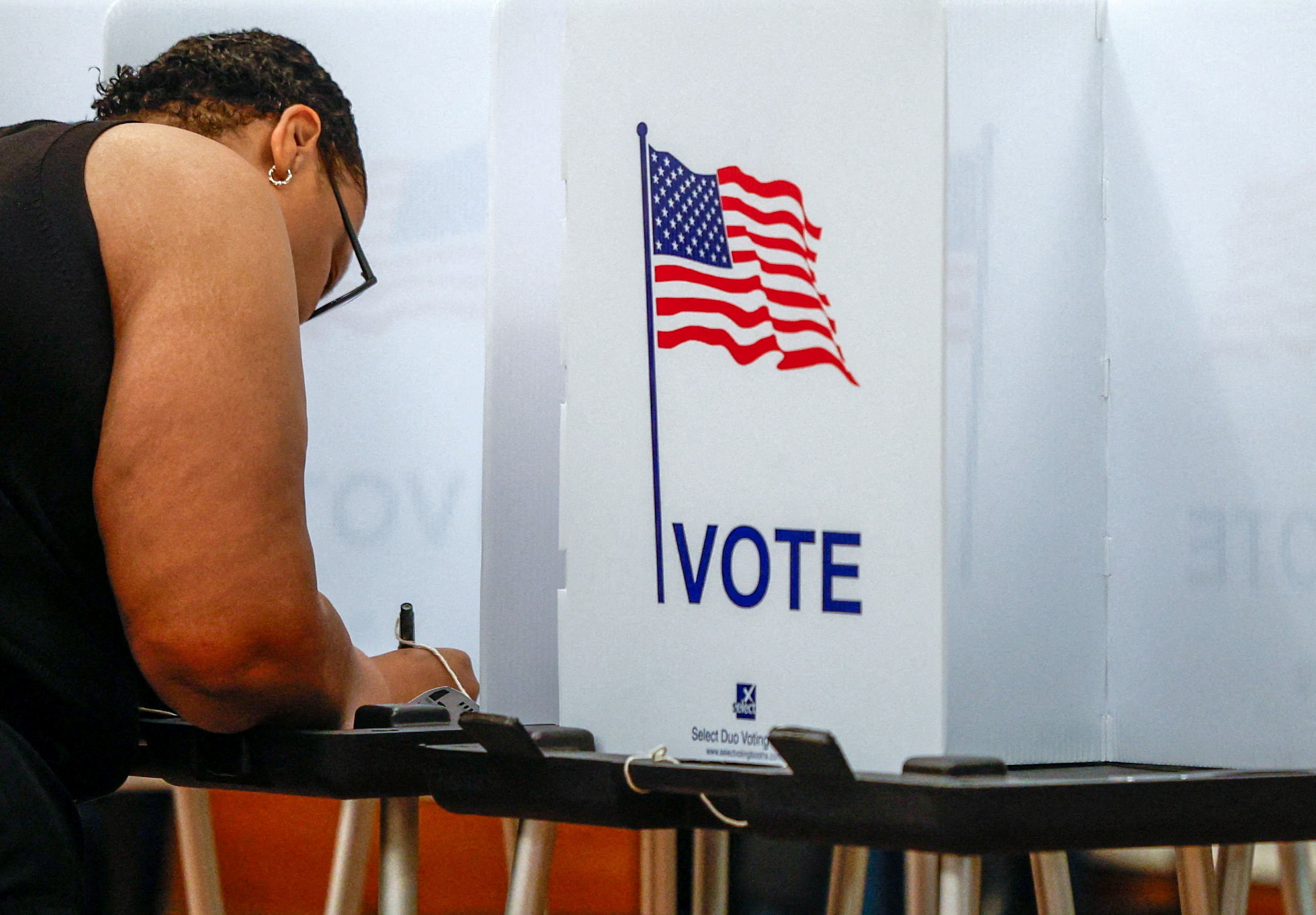 2026-08-04T134914Z_1239687193_RC2JRMA7DEV4_RTRMADP_3_USA-ELECTION.JPG