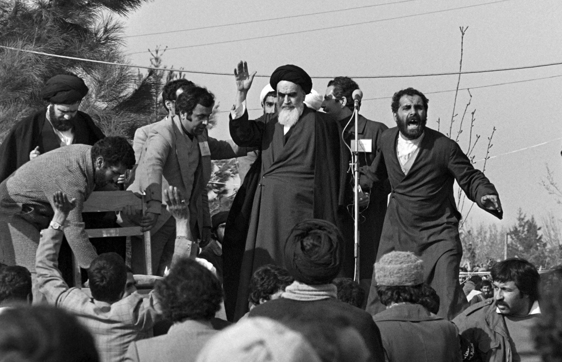 AFP__20190201__1CX0QC__v4__MidRes__IranRevolutionKhomeiny.jpg