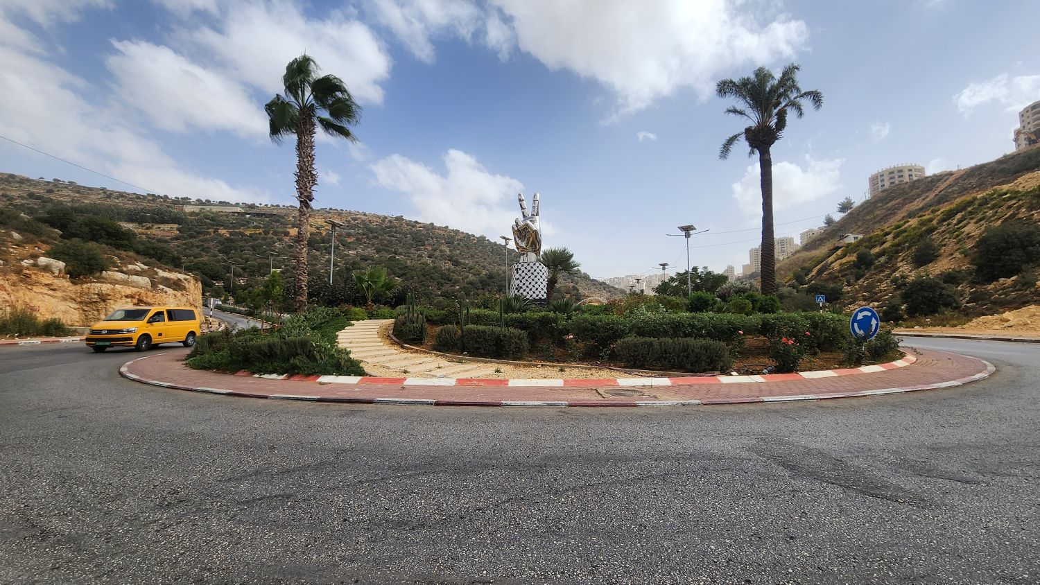 ٢٠٢٦١٠١٥_١٤١٨٠١.jpg